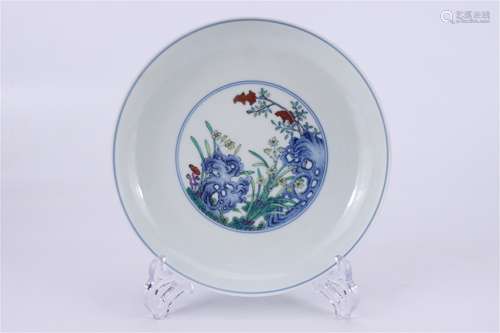 A Chinese Dou-Cai Porcelain Plate