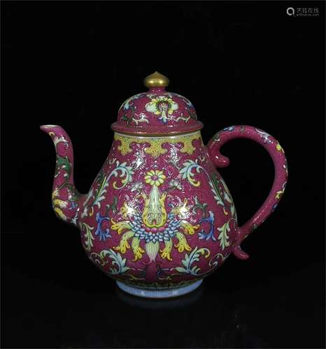 A Chinese Famille-Rose Porcelain Teapot