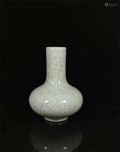 A Chinese Porcelain Vase