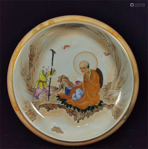 A Chinese Famille-Rose Porcelain Brush Washer