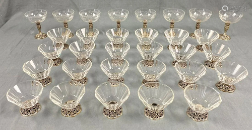 Silver with lead crystal glass cups. 23 ice…