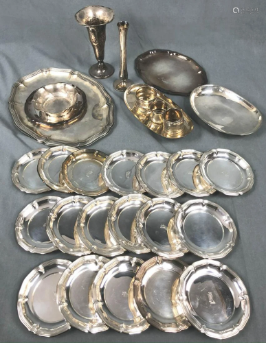Silver. Trays, coasters, bowls, napkin r…