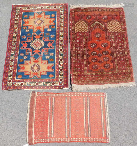 3 Oriental rugs. Handmade. Old / Antique.