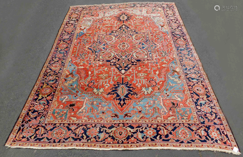 Heriz oriental carpet. Iran. Antique, aro…