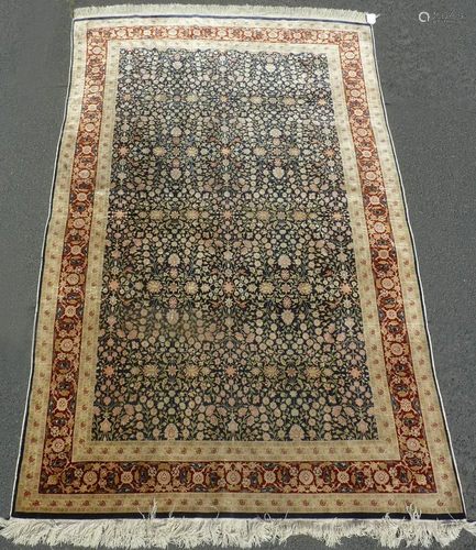 Hereke silk rug, Turkey. Extremely fine we…