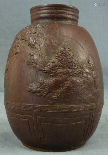Vase. China / Japan? Bronzed. Inscriptio…