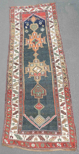 Kurdish tribal rug. Caucasus. Azerbaijan. Ant…