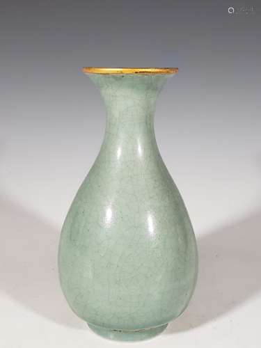 Chinese Glazed Porcelain Vase