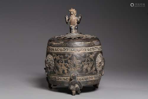 Ming Chinese Tripod Cover Censer