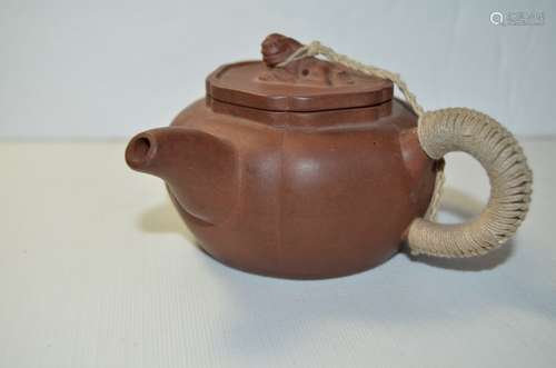 CHINESE YIXING ZISHA TEAPOT,MARK