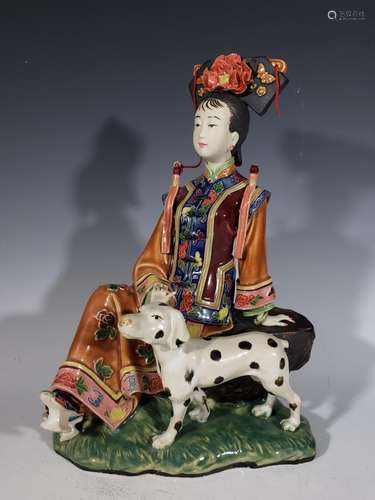 Chinese Famille Rose Porcelain Figurine