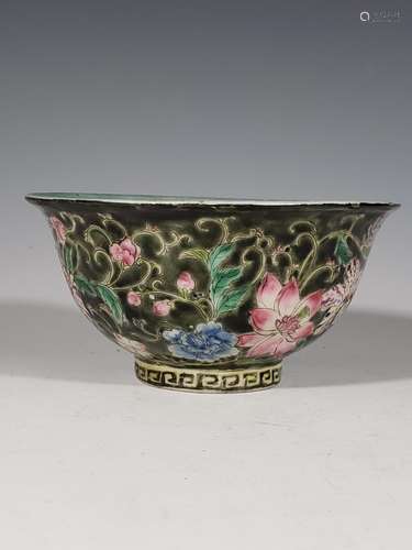 Chinese Black Ground Famille Rose Bowl,Mark