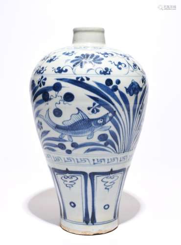 Chinese Blue and White Porcelain Vase