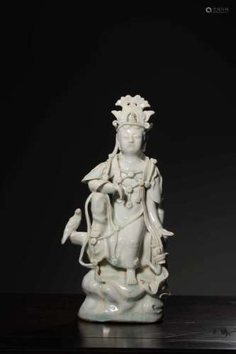 Chinese Longquan Porcelain Guanyin