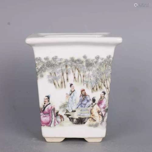 Chinese Famille Rose Porcelain Planter,Mark