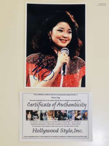 Signed, Chinese Photography of Teresa Teng