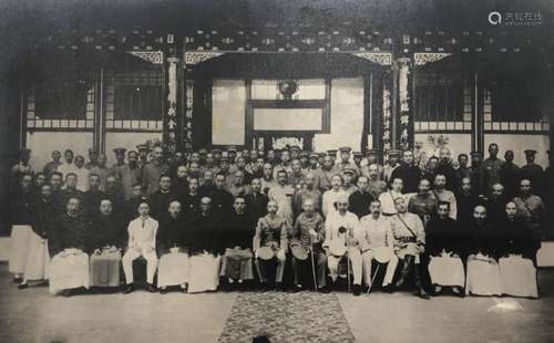 Chinese Photography of Court Soldiers