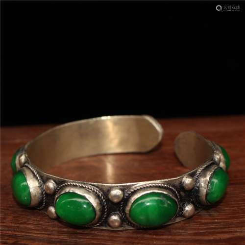 Chinese Silver Bangle w Green Stone