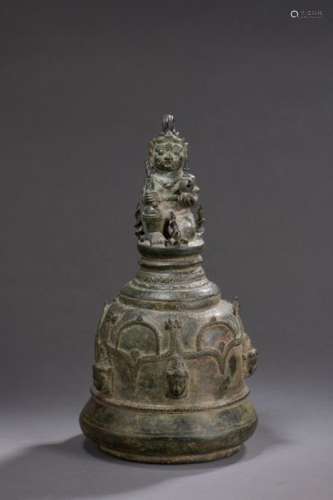 INDONESIA, JAVA 12th / 13th century Bronze bell wi…