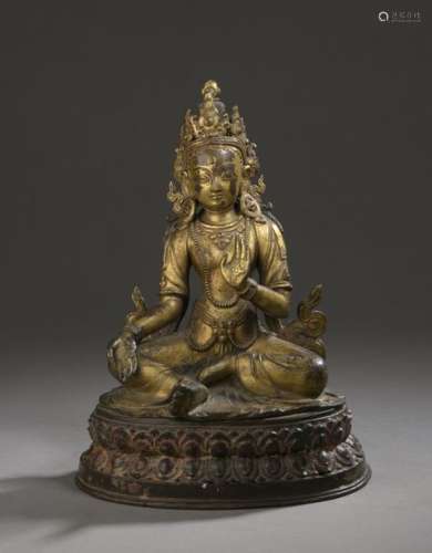 Nepal 16th century White gilt bronze statuette of …