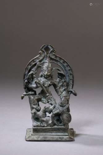NÉPAL 18th century Bronze statuette with brown pat…