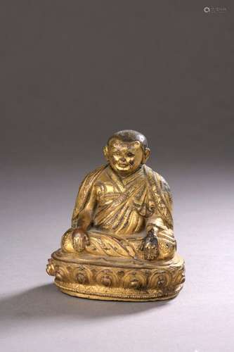 TIBET 18th century Gilt bronze statuette, lama sit…