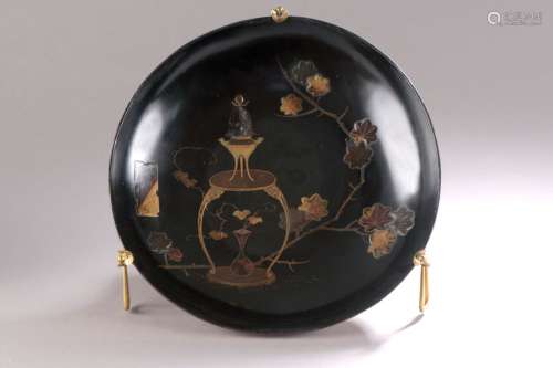 JAPAN EDO Period (1603 1868) Large black lacquered…