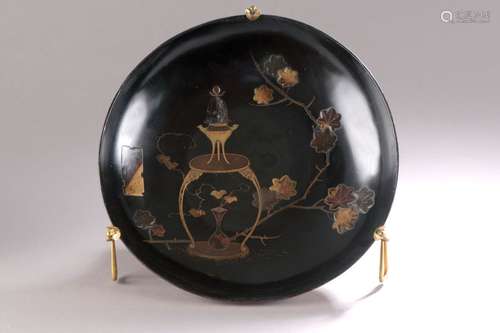 JAPAN EDO Period (1603 1868) Large black lacquered…