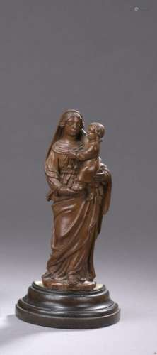 CHILD'S VIRGIN in fruit wood carved in the round 1…