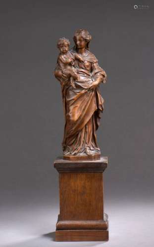 VIRGIN with Child in boxwood carved in the round a…