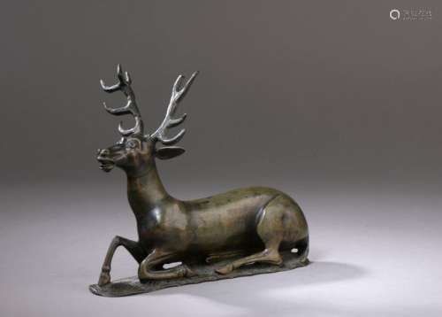 Dark patina bronze deer STATUTE Germany , 17th cen…
