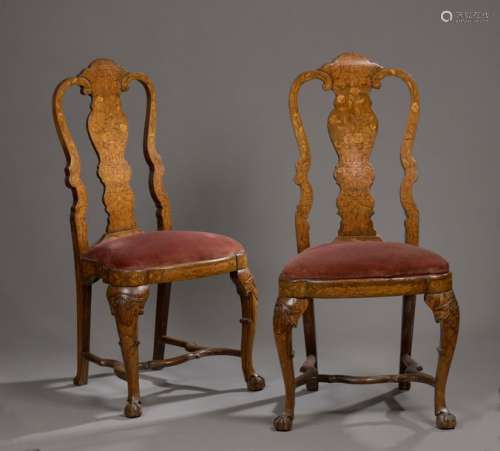 PAIR OF WALNUT CHAIRS in walnut with high openwork…