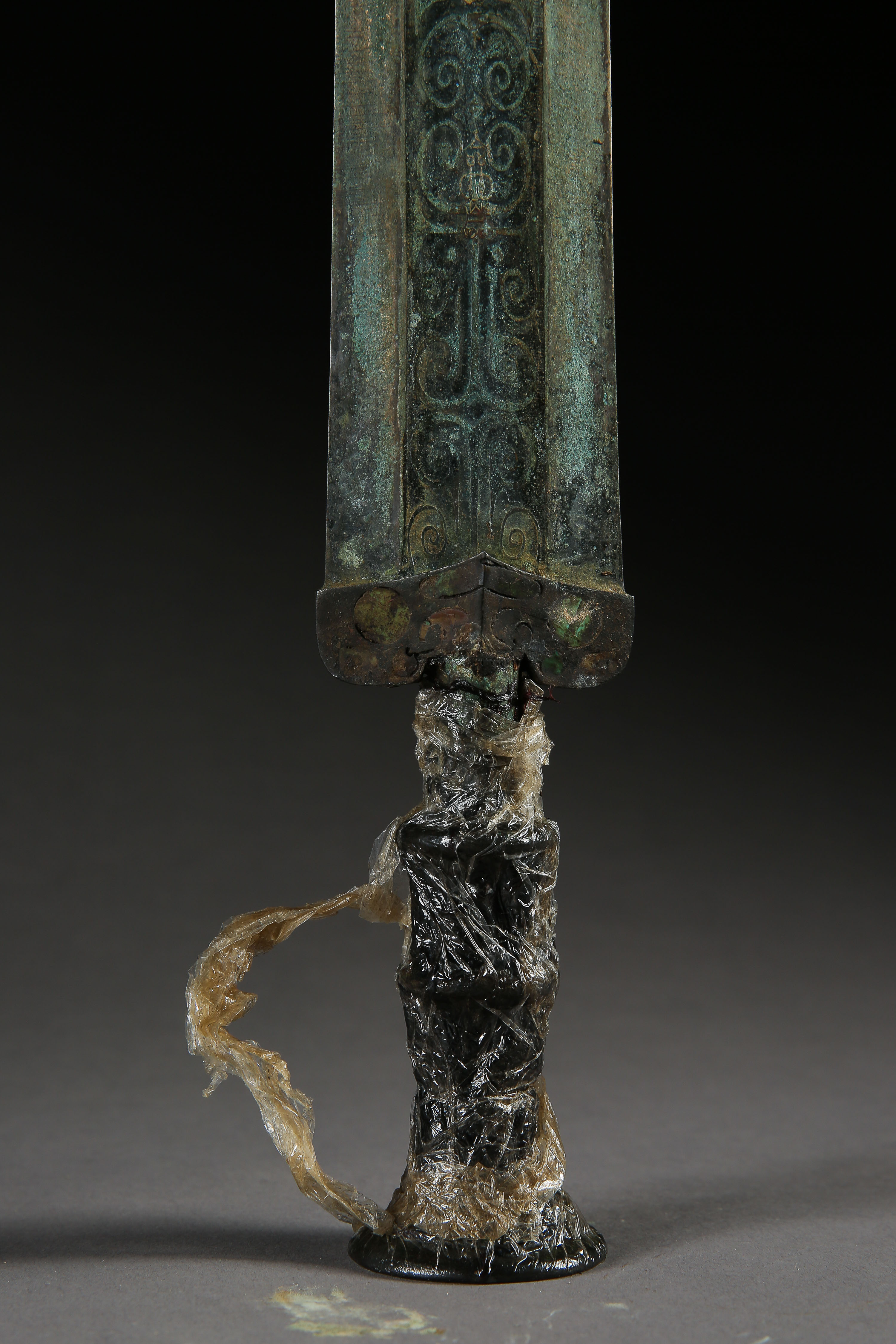 ancientchinesebronzesword中国古代青铜剑