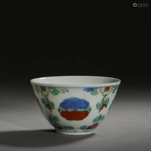 CHINESE ANCIENT BLUE AND WHITE DOUCAI PORCELAIN CUP 中國古代青花鬥彩杯子
