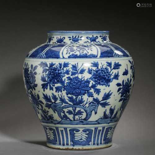 CHINESE ANCIENT BLUE AND WHITE PORCELAIN POT 中國古代青花罐
