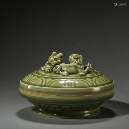 CHINESE ANCIENT YAOZHOU KILN LION BOX 中國古代耀州窯獅子盒