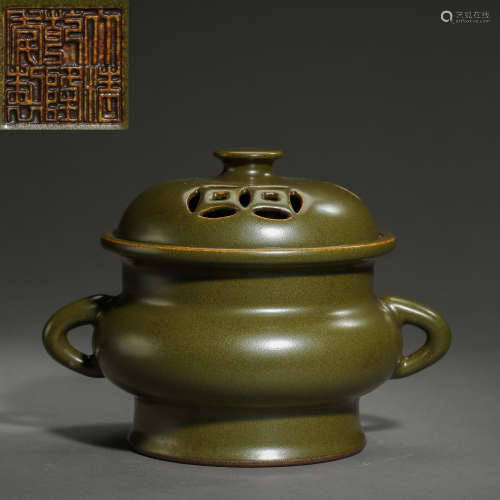 ANCIENT CHINESE DARK GREEN GLAZED CENSER WITH TWO HANDLES 中國古代青花茶葉末雙耳爐