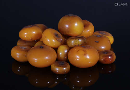 A Group of Amber Beads Qing Dynasty