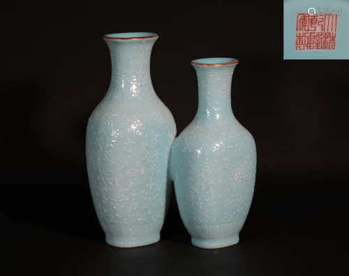 A Turquoise Glazed Double Vase Qianlong Period