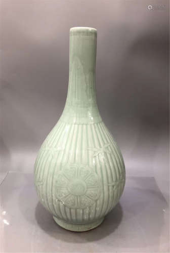 A Celadon Glazed Pear Shaped Vase Qianlong Period