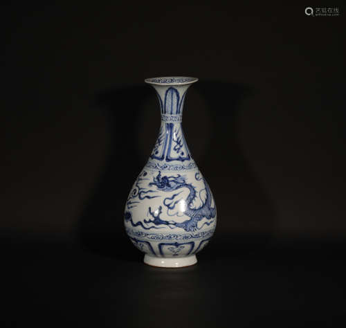 A Blue and White Dragon Yuhuchunping