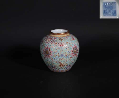 A Famille Rose Jar Daoguang Period
