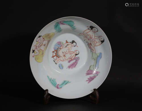 A Famille Rose Bowl Qing Dynasty