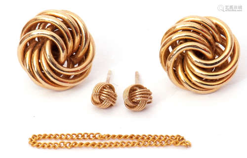 Mixed Lot: pair of 9ct gold spiral design earrings on plain polished post fittings, together with