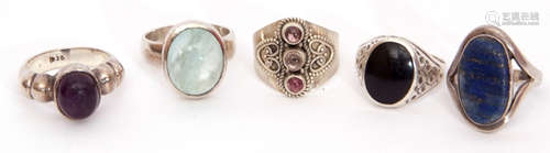 Mixed Lot: five modern white metal dress rings, stamped 925, gross weight 30gms