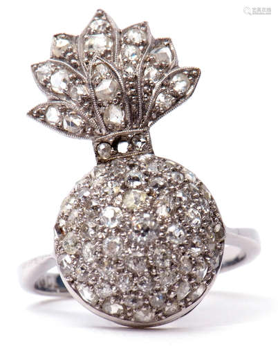 Diamond cluster cocktail ring in the form of a pineapple (one diamond missing), stamped 18ct, size