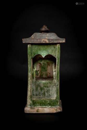 Arte Cinese A glazed earthenware mingqi burial palanquinChina, Ming dynasty.