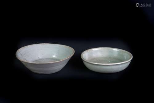 Arte Sud-Est Asiatico Two celadon glazed pottery bowls Korea, Koryo dynasty, 13th-14th century .