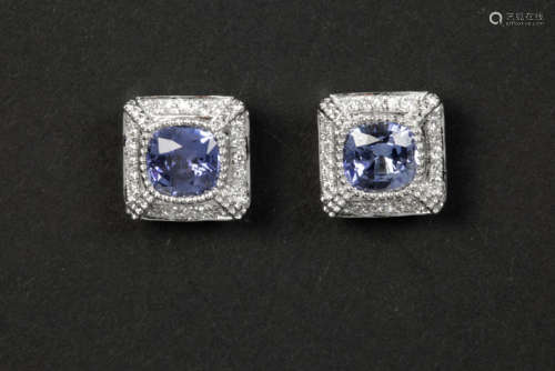 Beautiful pair of earrings with a rectangular Art …
