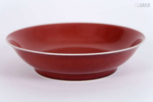 Chinese dish in marked porcelain with an oxblood g…